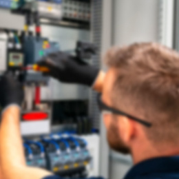 Nieder­spannungs­anlagen bei E.TEC GmbH in Bad Lobenstein
