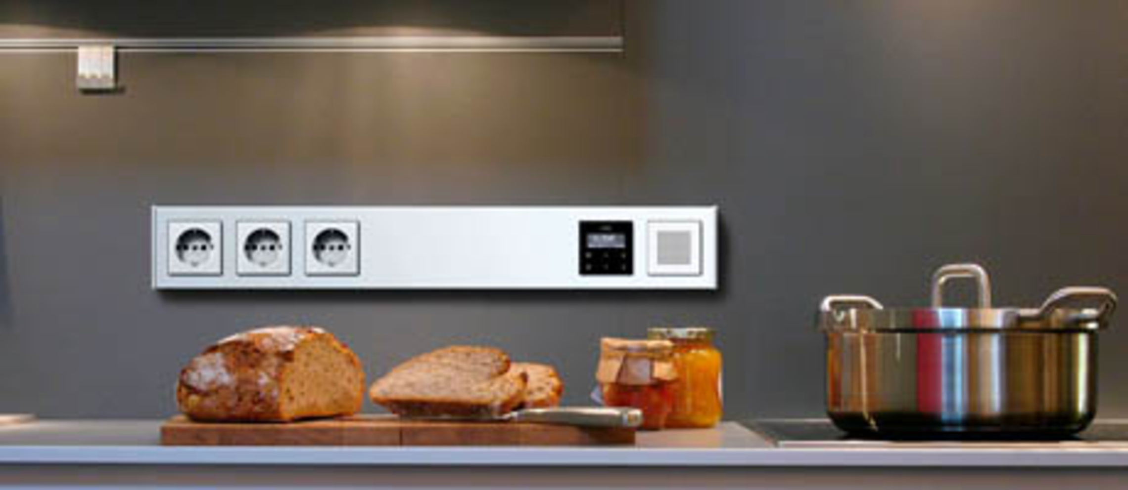 Gira Profil 55 bei E.TEC GmbH in Bad Lobenstein