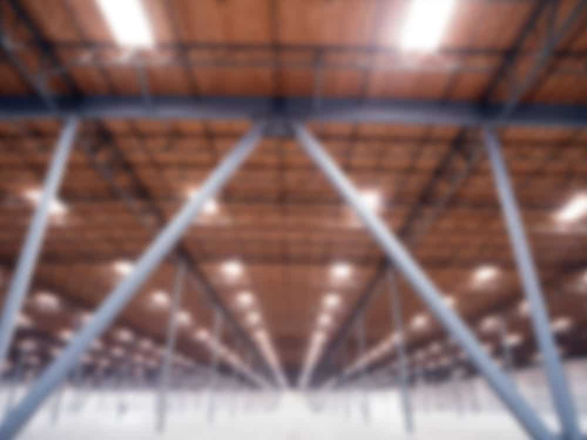 Industrie­beleuchtung bei E.TEC GmbH in Bad Lobenstein